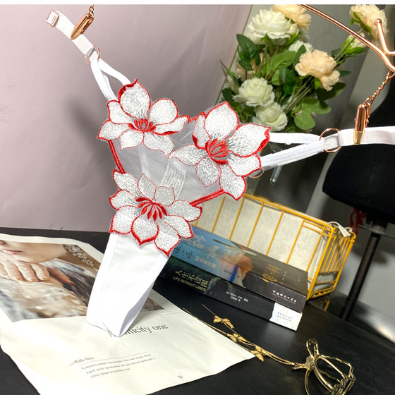 Low -waist sexy adjustable large size thong pants pure love lotus embroidery comfort Japanese panties bikini pants Low -waist sexy adjustable large size thong pants pure love lotus embroidery comfort Japanese panties bikini pants