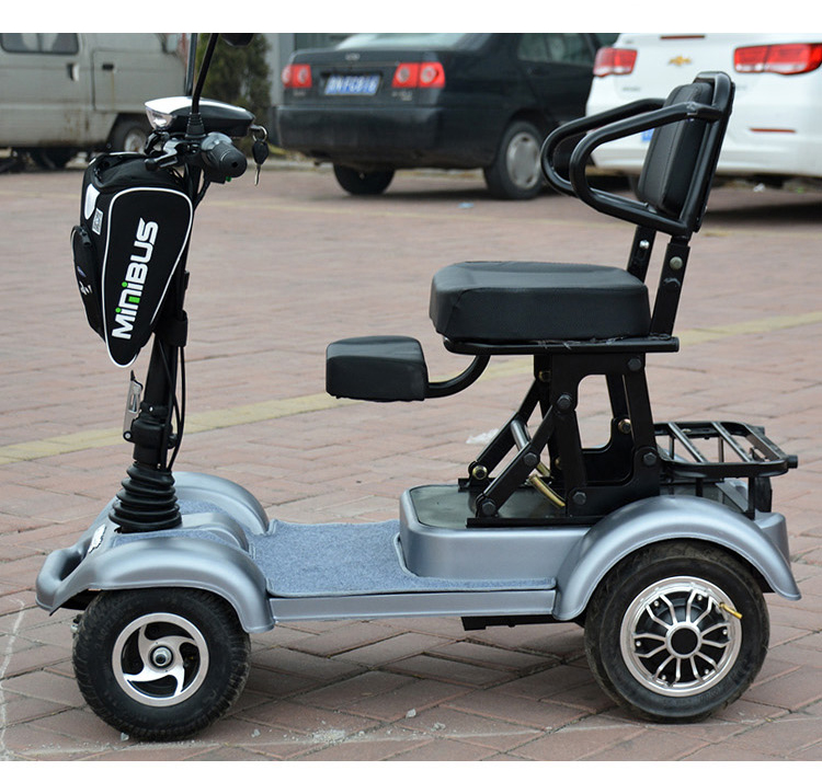 巴士老年人代步电动车四轮残疾人助力电瓶车智能折叠双人座接小孩