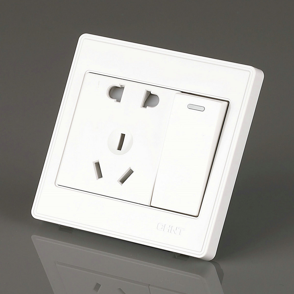 正品正泰电气开关86型白单开一开单控带5孔插座面板五孔 二三插