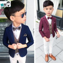 Korean childrens clothing 2019 autumn and winter new casual childrens suit Boy suit three-piece suit Flower girl dress suit