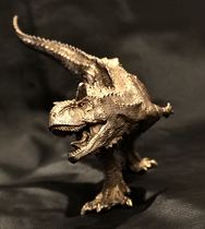 IKKI: ancient biological series of carnivored bronzes solid and polished