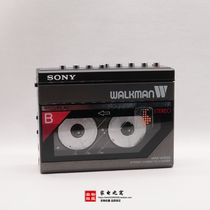 Japan original Sony WM-W800 Wo Xi Shao model dual-card tape drive Walkman cassette player (DD9 D6C