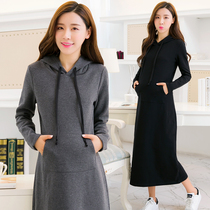 2021 autumn Korean version of maternity clothing hooded long sweater velvet thickened autumn and winter maternity slim-fit jumpsuit length