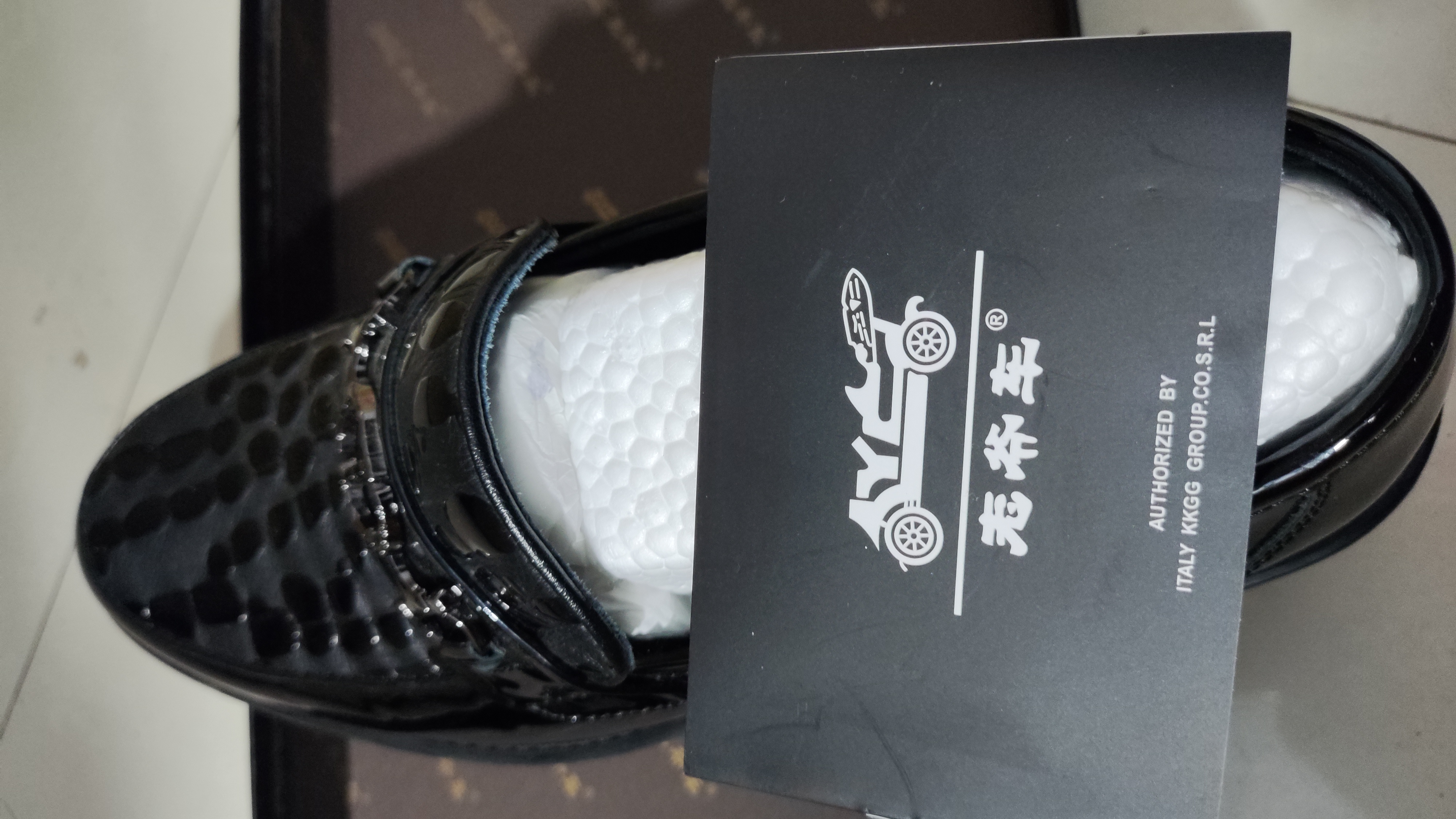 老爷车皮鞋男真皮春秋透气尖头韩版商务正装皮鞋子男系带清仓捡漏