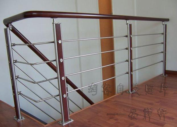 楼梯扶手不锈钢立柱护栏飘窗栏杆围栏简约扶手钢木楼梯室内现代
