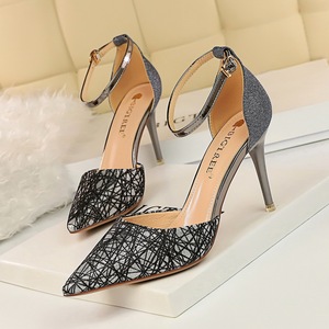 7113-1 han edition style sequins fine cloth shoes with high light with hollow pointed mouth hollow out a word with sanda