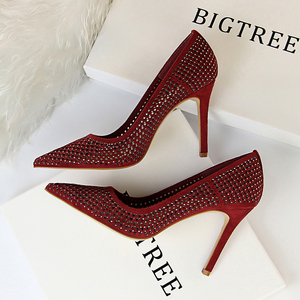 516-78 European and American wind fashion show thin suede high-heeled shoes lighter point diamond hollow out nightclubs 