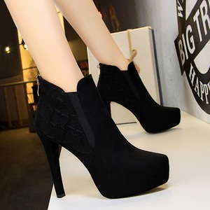 9657-12 European and American fashion wind restoring ancient ways is the knight boots high with waterproof suede sexy ni