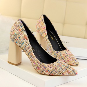 828-1 the European and American wind high heels with shallow pointed mouth thick with high color matching knitting sexy