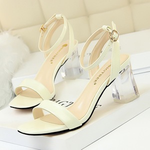 169-6 han edition with summer fashion designer shoes transparent crystal with high dewy toe sandals with a word