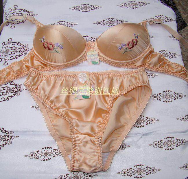 乐戴高真丝内衣刺绣套装 双面纯桑蚕丝文胸 绣花胸罩内裤无钢圈-丝绸