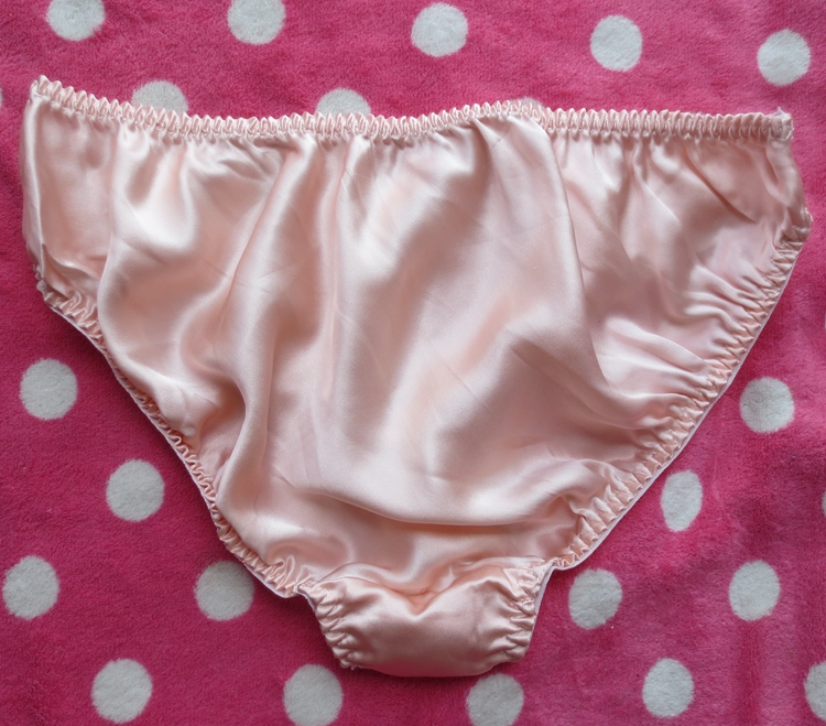 纯手工车缝女大码双层真丝内裤 100%桑蚕丝中腰三角裤光面纯色