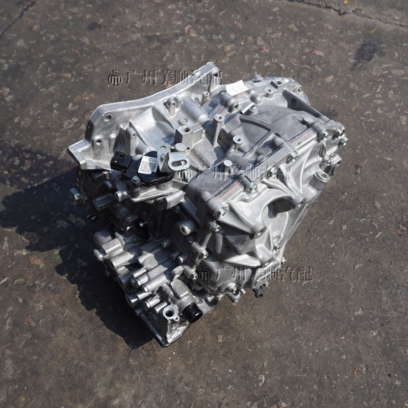 东风日产14款新天籁手自一体变速箱cvt8自动无极变速箱总成jf017e