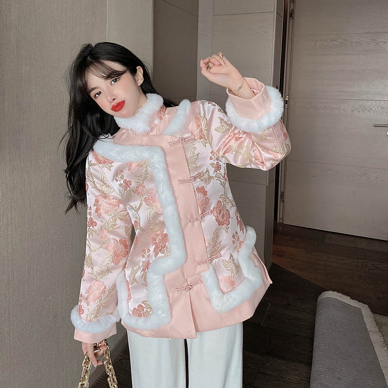 Tang suit women's winter thickened cotton Chinese style embroidery improved cheongsam Chinese New Year cotton-padded jacket jacket small jacket retro buckle