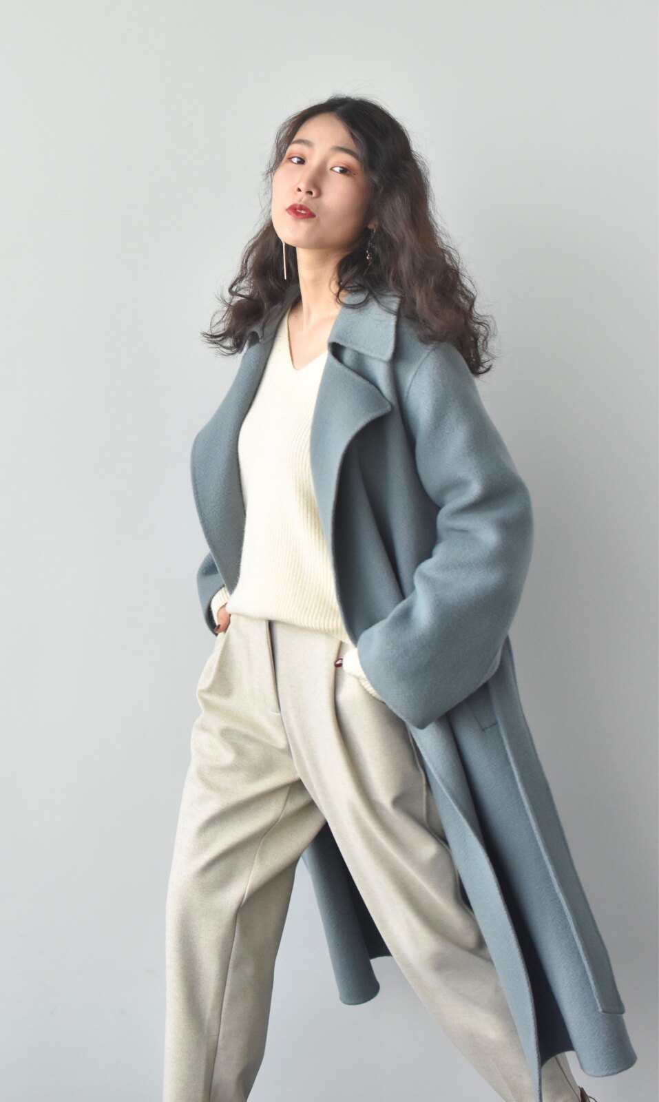 莫兰迪色系 蓝色隐形人字纹 翻领腰带款 双面手缝羊毛大衣