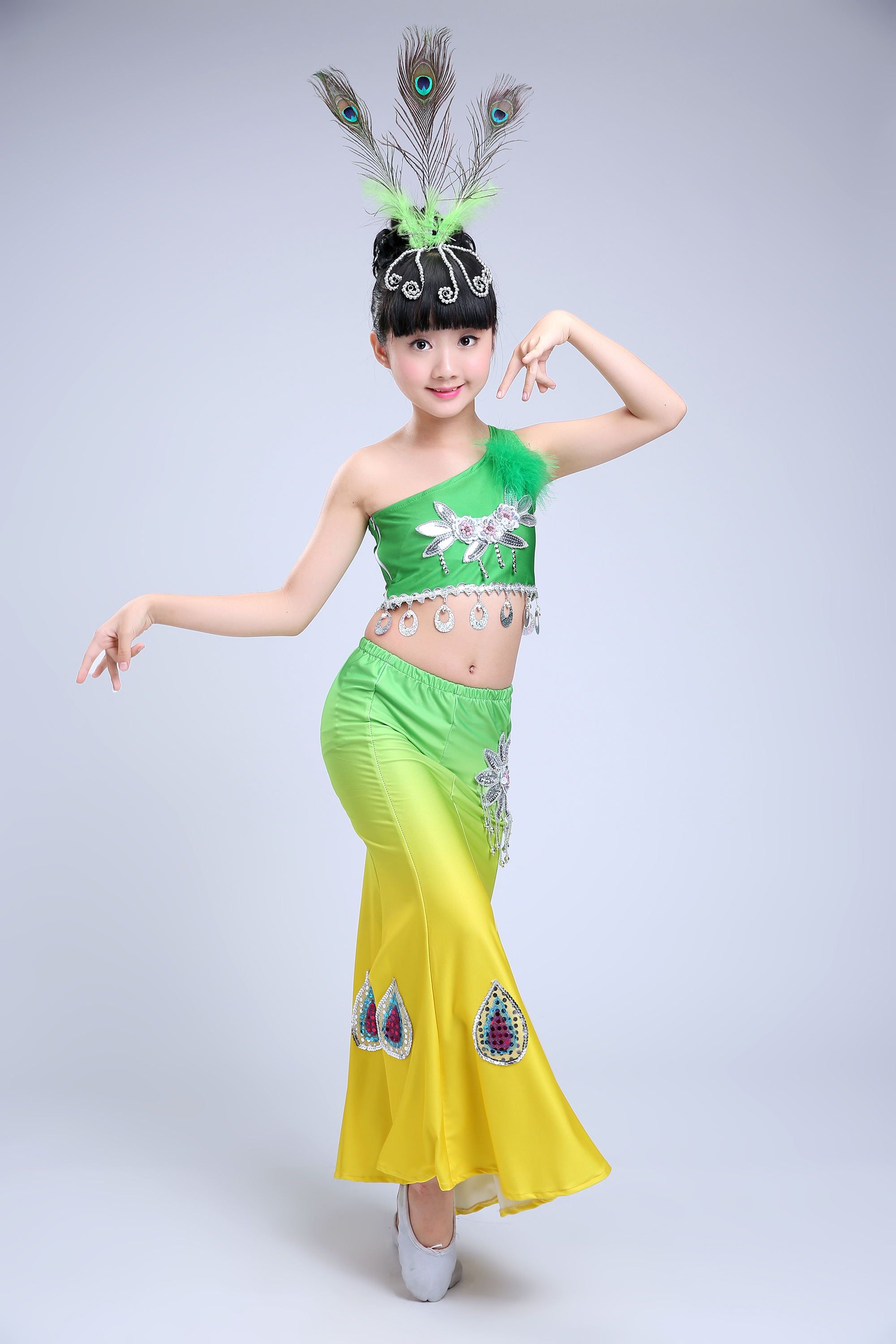 儿童傣族舞蹈服孔雀舞演出服装女童少儿葫芦丝弹力鱼尾裙长裙亮片