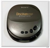 Sony portable CD machine Walkman Sony Sony D-245 power supply function is good