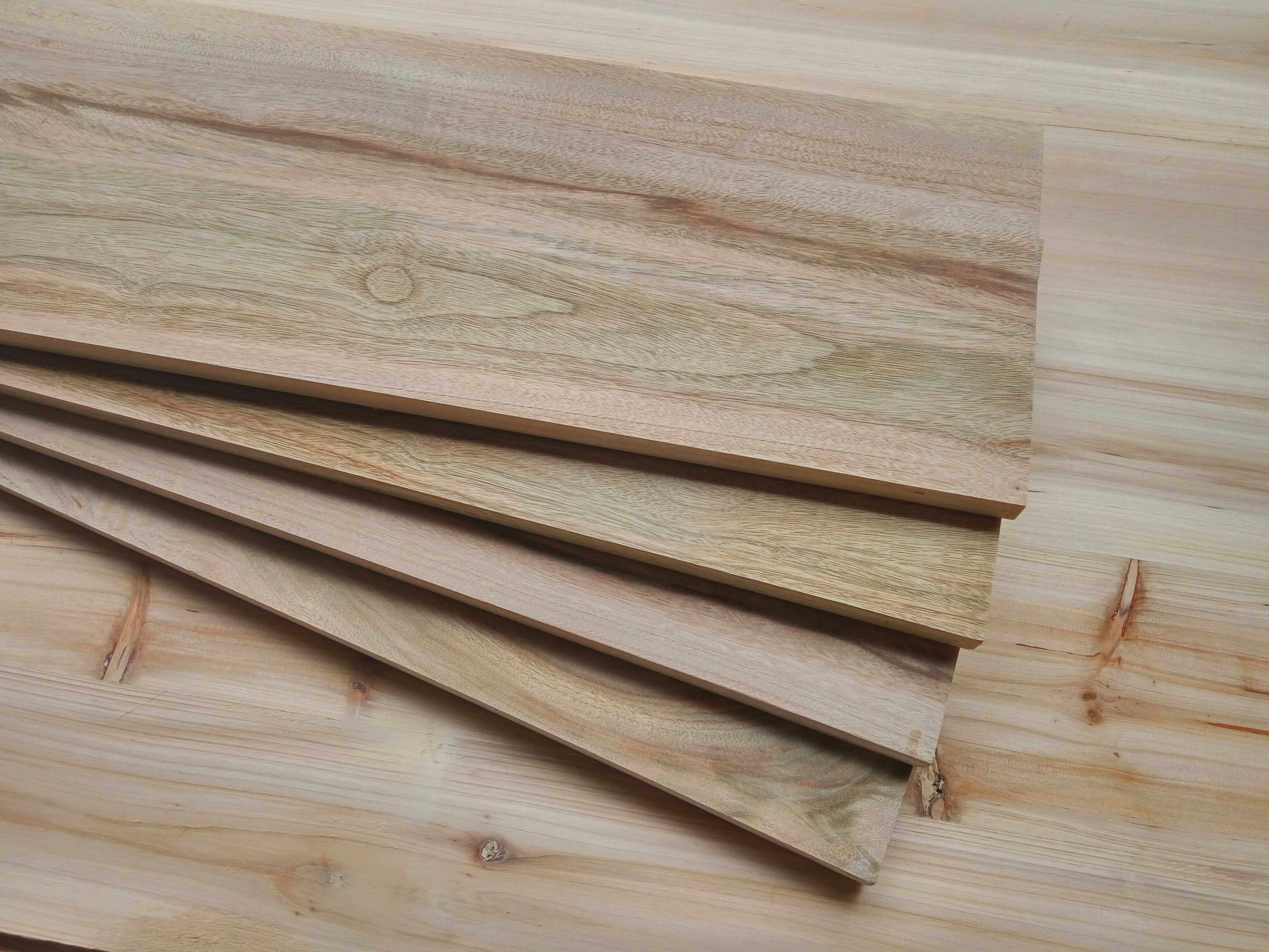 热卖diy木方料香樟木定制木条实木原木板材无甲醛整块雕刻板料