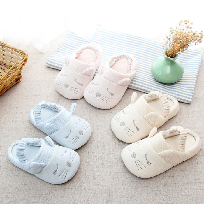 Autumn and winter colored cotton children's slippers home baby shoes cotton men and women baby floor socks 2-6 years old non-slip floor socks