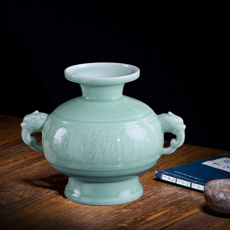 Jingdezhen ceramics anaglyph ears blue glaze vase furnishing articles Chinese flower arranging household contracted the sitting room porch act the role ofing is tasted