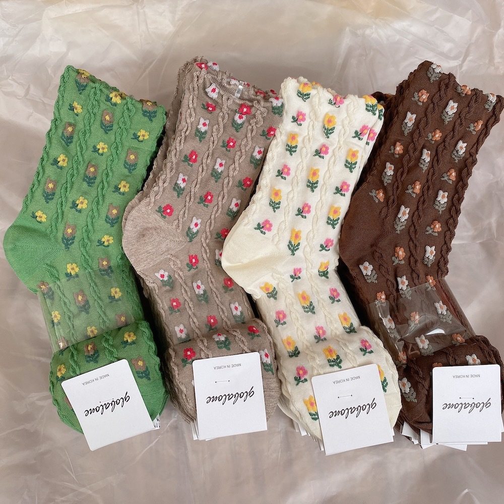 308韩国东大门袜子女士新款浮雕小花款田园少女风小碎花长筒袜