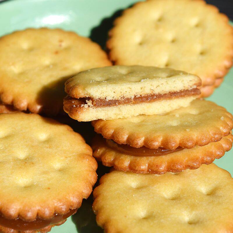 现货 台湾进口特色饼干升田新品咸蛋黄麦芽饼500g*2袋 正品保证