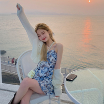 (Sea Street diary)Summer home blue gentle temperament thin splashing ink floral suspender beach dress children