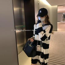 Summer home 2021 early autumn new clothes missing black and white striped tassel hole hollow knitted sweater womens sweater