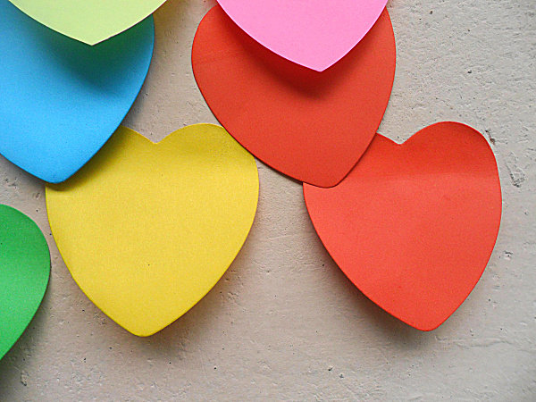 荧光色心形便利贴n次贴 商务贴 记事贴 随意贴 彩色爱心贴 50张