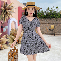 Swimsuit Ladys new sexy conjoined conservative teenage girls small breasts gather for a slim foam spa holiday swimsuit