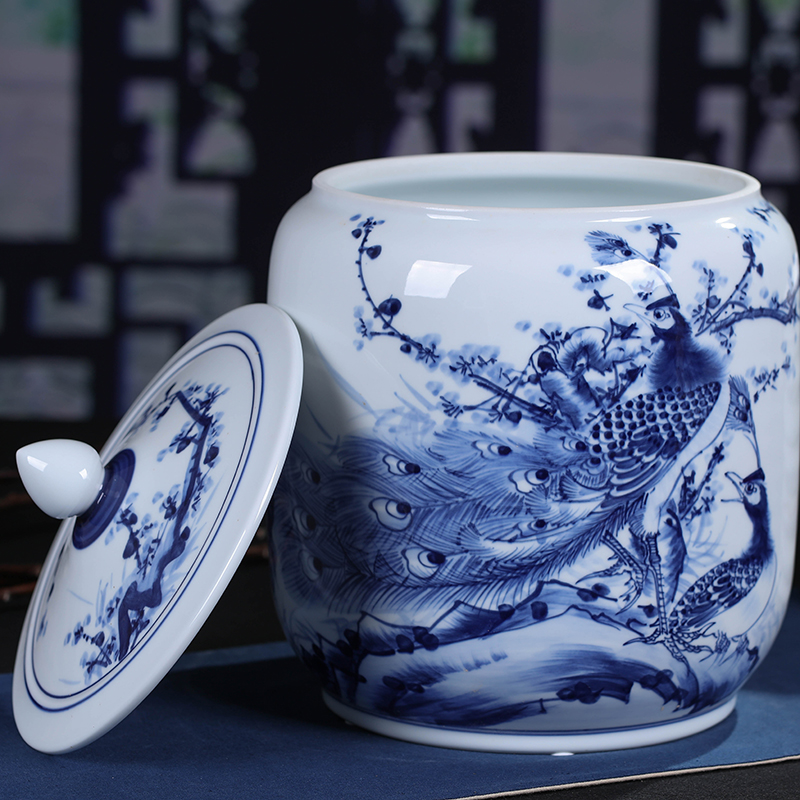 Jingdezhen ceramic hand - made porcelain tea pot seal pu 'er tea pot of tea cake big yards tea cake storage barrel
