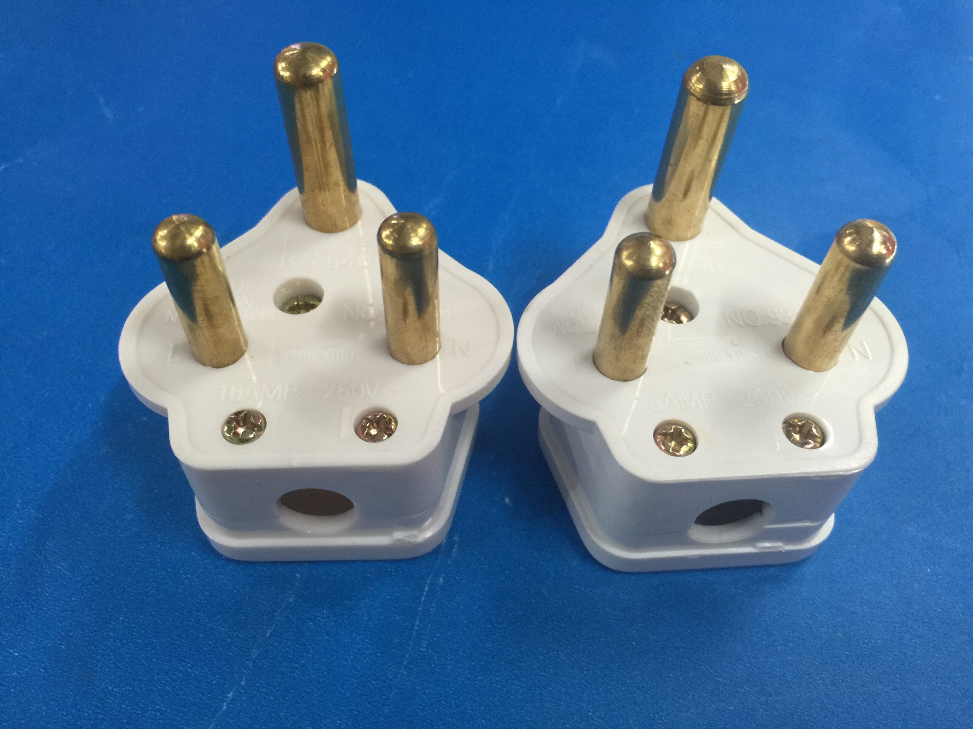 三3圆5a15a大小南非插头不碎插头接线插头三圆插头bs546组装头