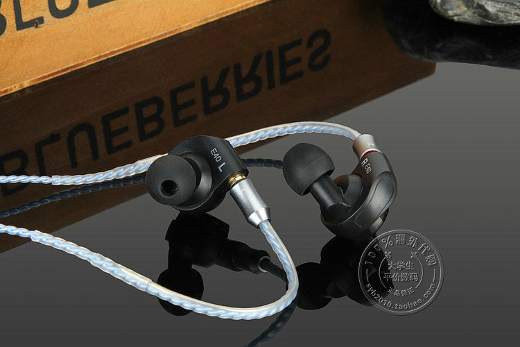 imim70关于铁三角耳机的问题是监听风格还是女性风格与他们相比有什么