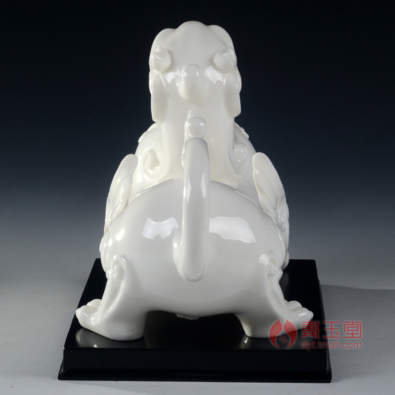 Yutang dai big the mythical wild animal furnishing articles white porcelain ceramic Mr Pichel sitting room/office decorations D01-023