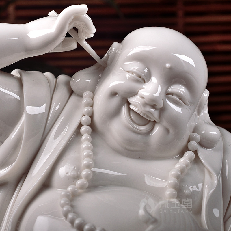 Yutang dai dehua porcelain its art and heavily laughing Buddha statute honors that occupy the home furnishing articles you relaxedin maitreya