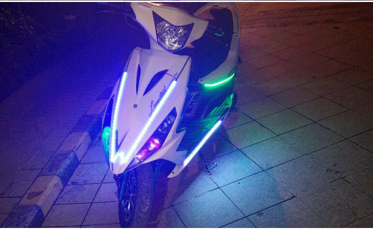 鬼火改装 配件彩灯摩托车配件踏板车爆闪灯摩托车装饰彩灯灯条
