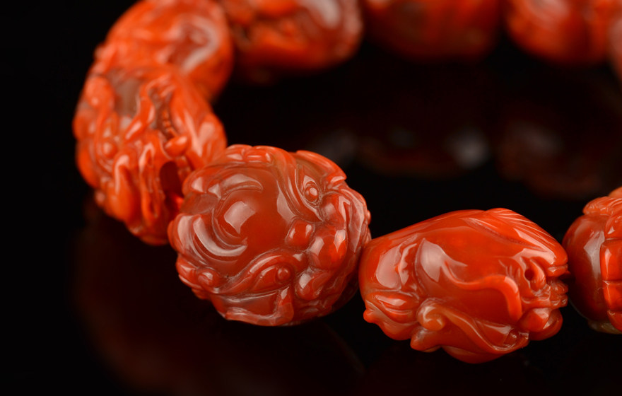 93.86g 貔貅 精品南红玛瑙雕刻手串075
