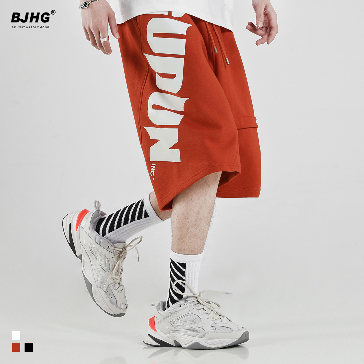 2021 new summer hip-hop sports shorts men's fashion brand loose basketball over the knee casual wear five-point pants