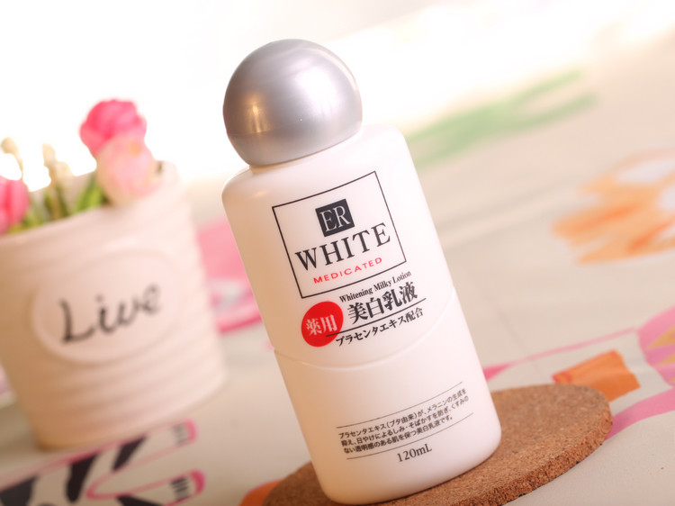 日本daiso大创美白乳液120ml