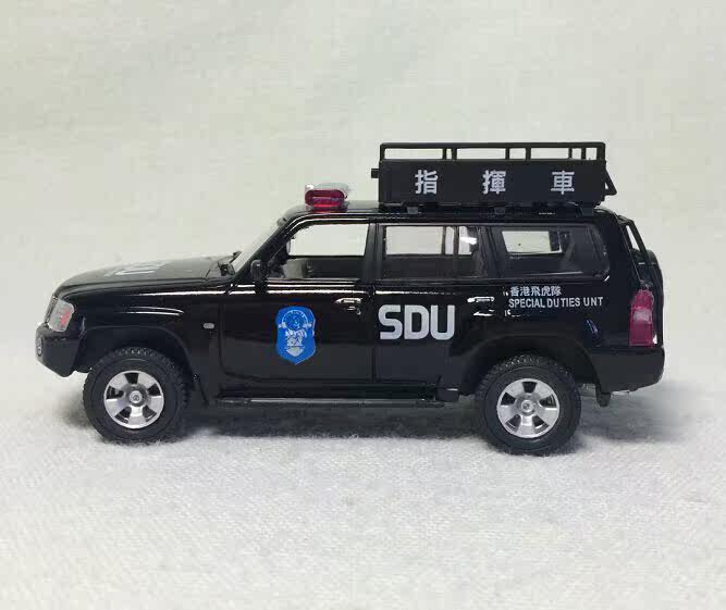 日产nissan 1:43 途乐越野车 香港飞虎队警车指挥车汽车模型原包