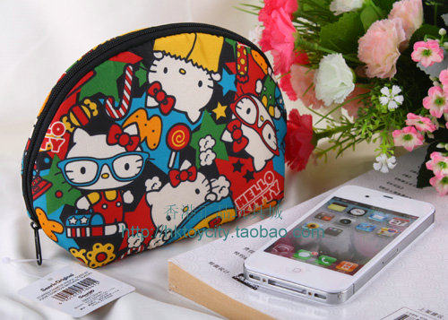 Косметичка 港版正品hello kitty melody卡通彩图太空棉化妆包零钱包收纳包 Sanrio