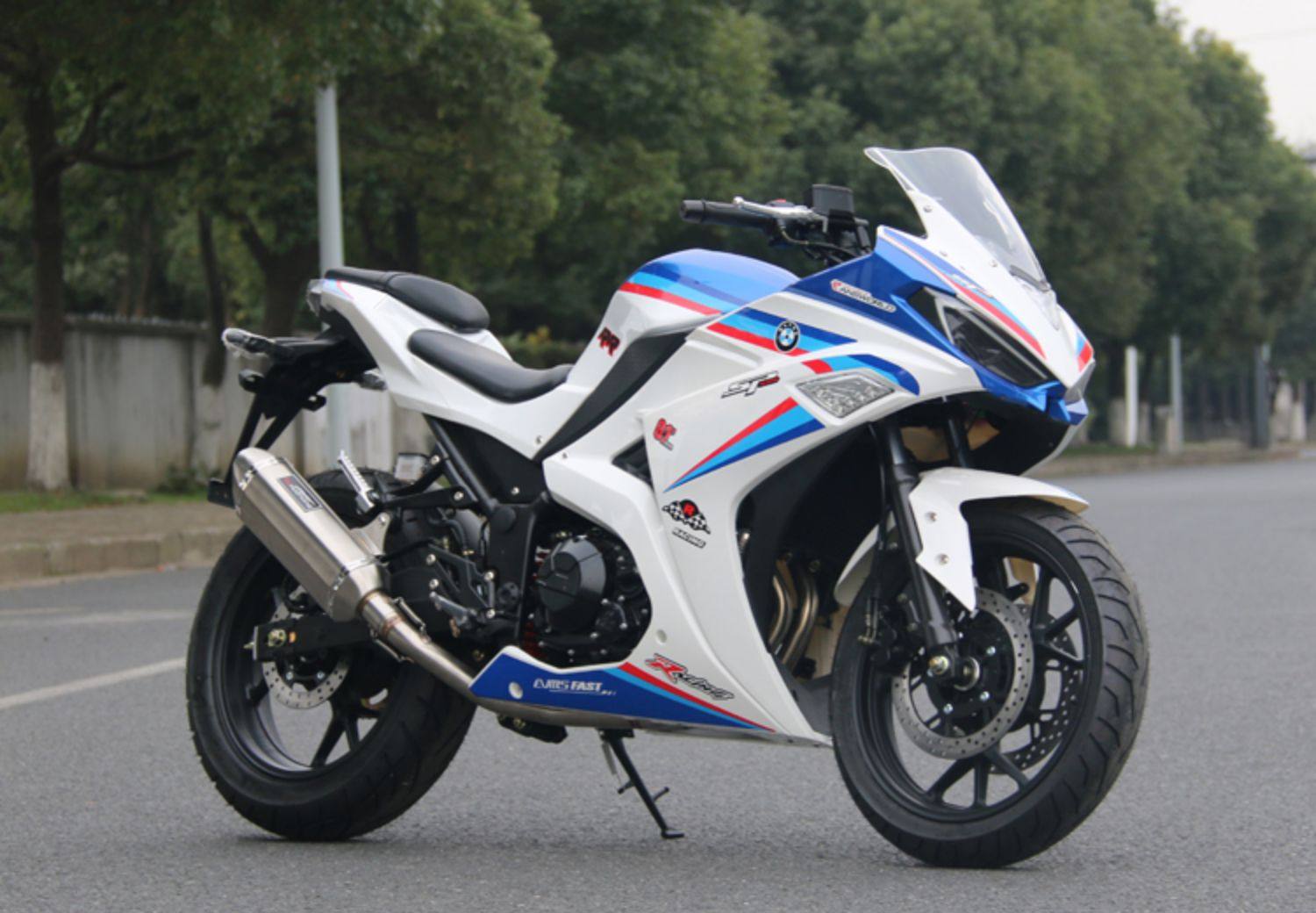 全新v6r3趴赛400双缸水冷摩托车跑车地平线重型机车公路赛可上牌