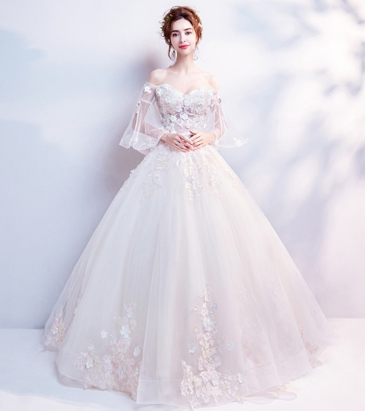 出租天使嫁衣仙气花瓣新娘结婚长袖高档婚纱礼服公主香槟色一字肩