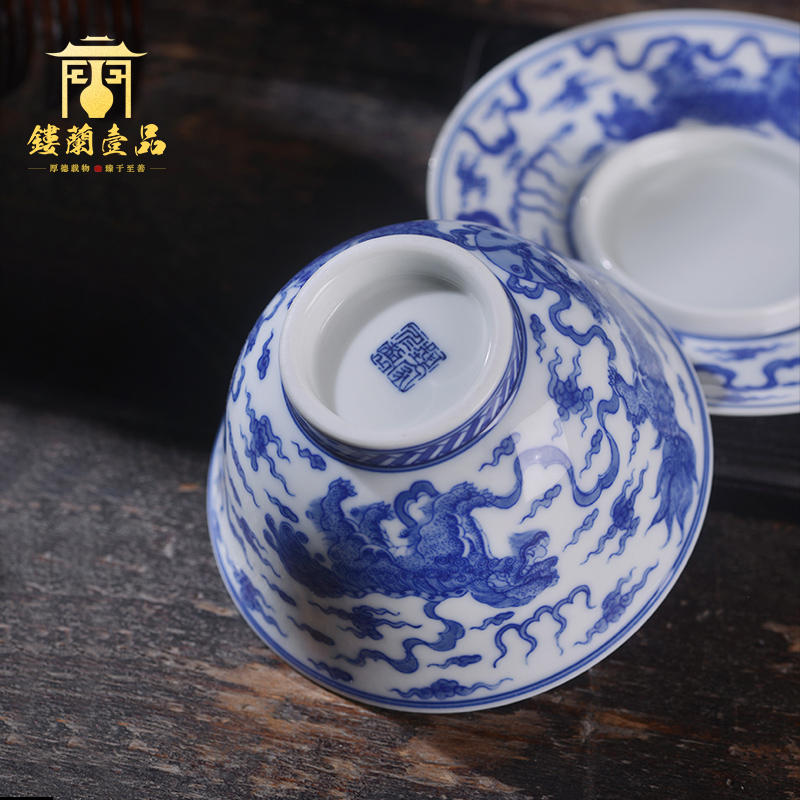 Arborist benevolence only blue and white, all the best three tureen jingdezhen ceramic hand - made kung fu tea bowl with cover a single