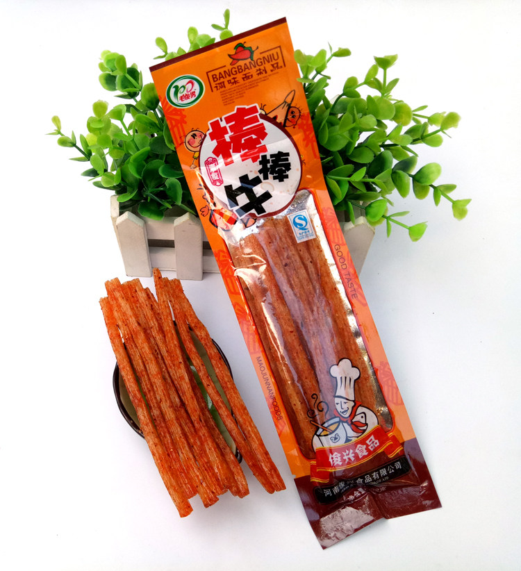 拍30袋包邮 80后怀旧零食 毛俊男棒棒牛 麻辣香辣棒素食童年辣条