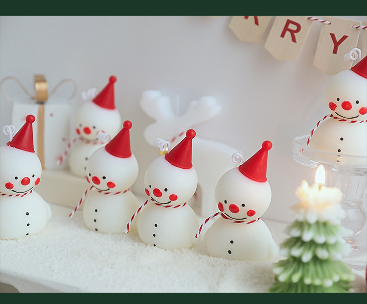 Snowman Candle_17.jpg