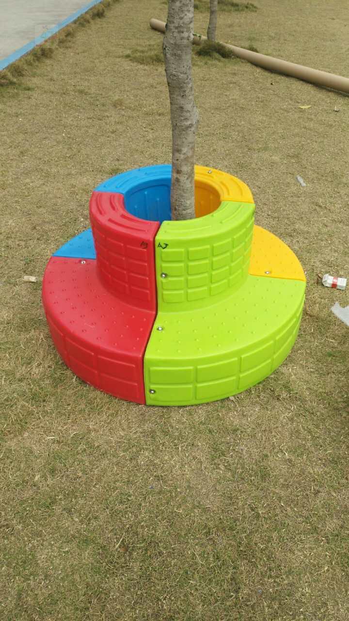 儿童围树塑料休闲椅公园小区装饰塑料休闲椅 幼儿园围