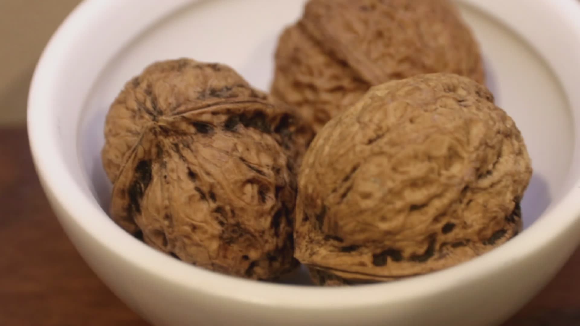 direct supply high quality thin skin and thick meat dried nuts