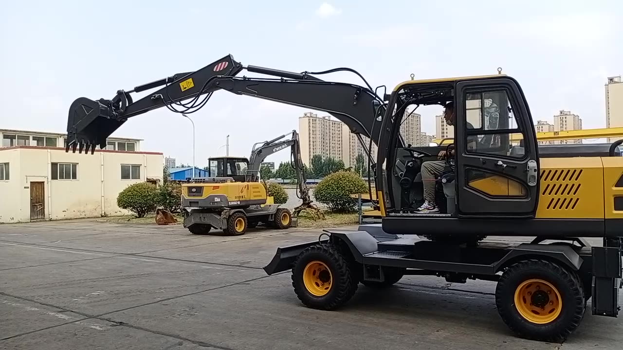 工厂直发90轮式挖掘机 木材甘蔗轮式液压抓木机 90轮胎式挖掘机