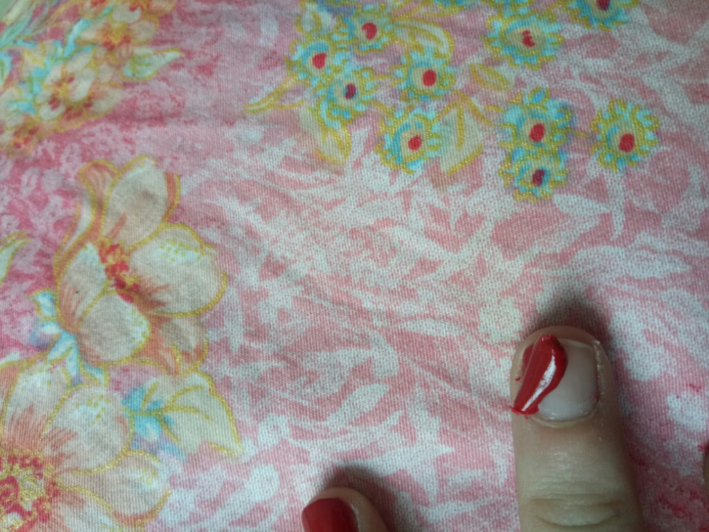 小奥汀水性指甲油明星单品红色系效果怎么样,真的好用吗?使用两周真实效果,第8张 小奥汀水性指甲油明星单品红色系效果怎么样,真的好用吗?使用两周真实效果,第8张